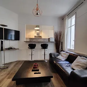 And Cozy 1b In The Heart Of Appartement