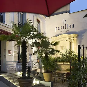 Pavillon Bastille מלון